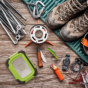 Прожектор Gauss Portable 10W 700lm IP44 6500К зеленый Power Bank LED 1/20